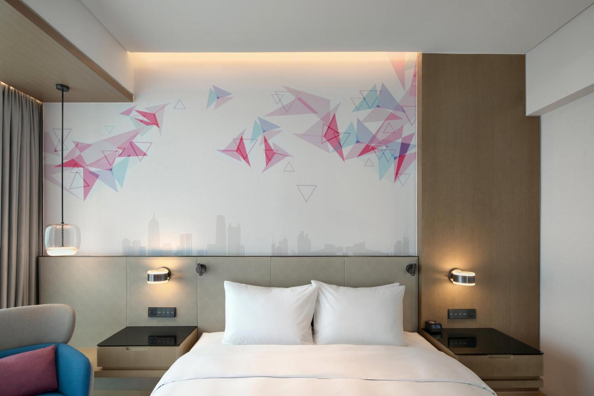 Hilton Garden Inn Shenzhen World Exhibition & Convention Center Eksteriør billede