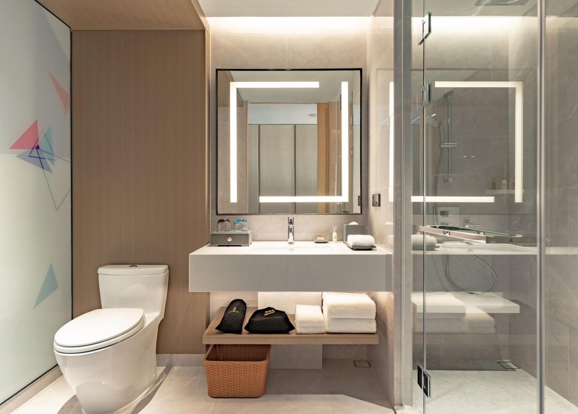 Hilton Garden Inn Shenzhen World Exhibition & Convention Center Eksteriør billede